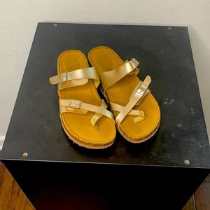 Kids sandals